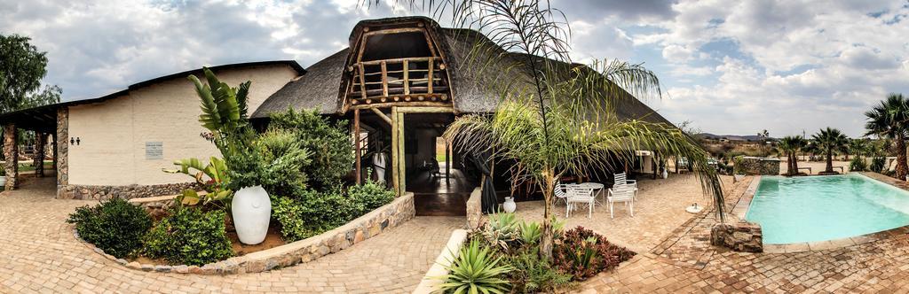 Etotongwe Lodge Outjo Exterior photo