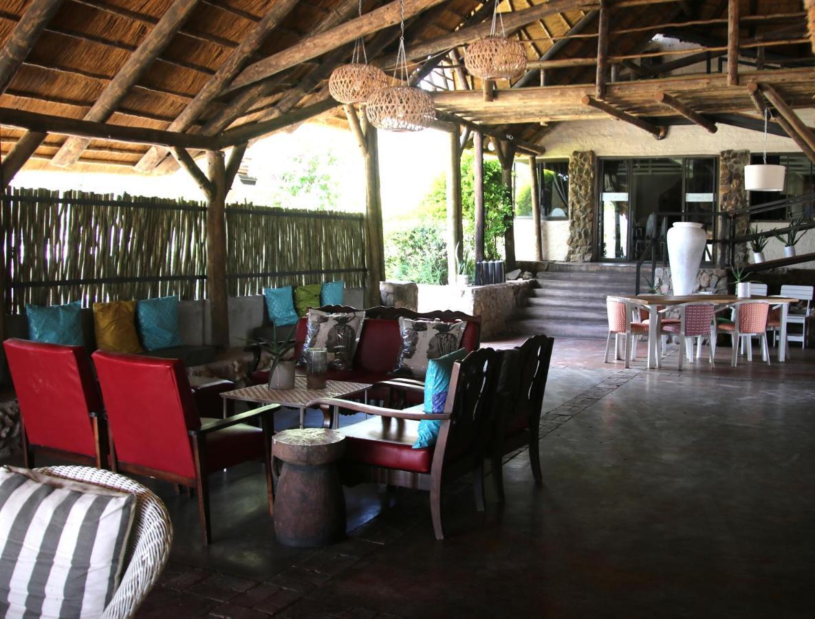 Etotongwe Lodge Outjo Exterior photo